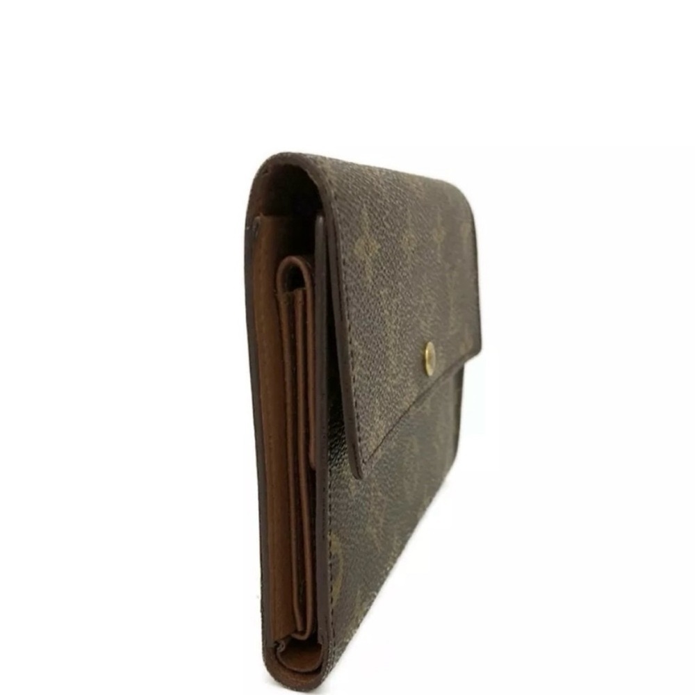 Louis Vuitton Monogram Trifold Wallet - Picture 4 of 7